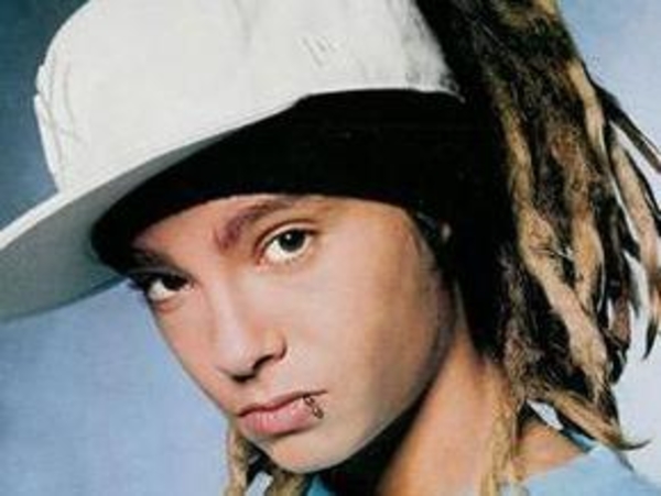 Передозировка Виагры чуть не убила 20-летнего солиста Tokio Hotel