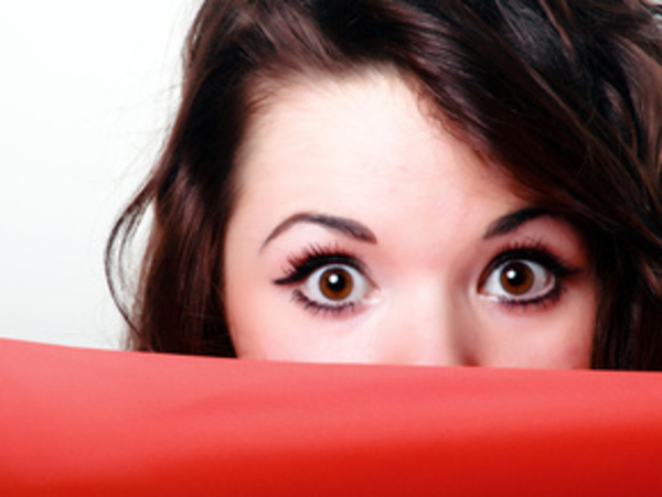 Как избавиться от  мешков под глазами