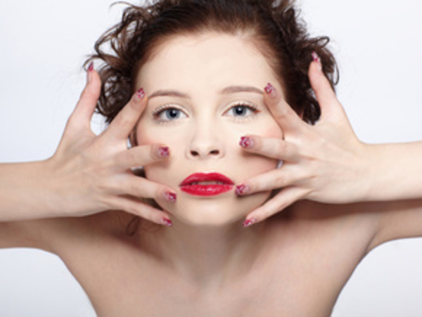 Тренды в маникюре от YSL (ФОТО)