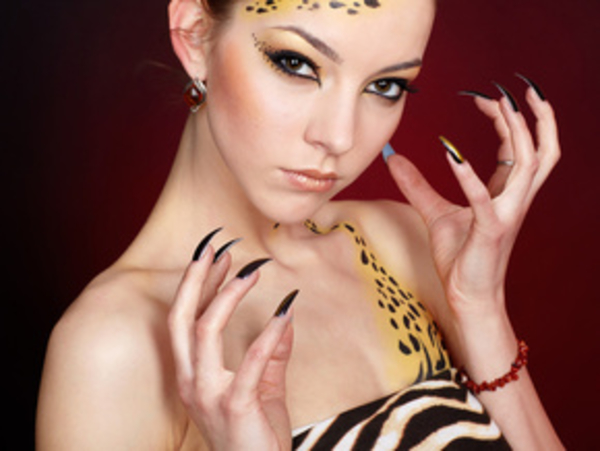 Когда она выпускает коготки