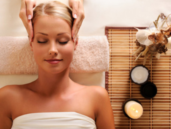 Лучшие летние подарки для женщины