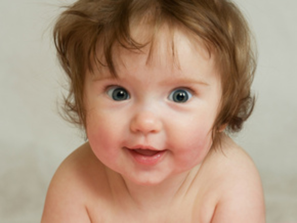 Как научить малыша чистить зубы?