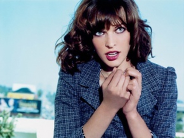 Милла Йовович наехала на Константина Хабенского