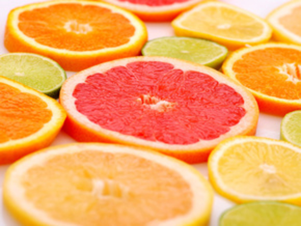 Что лучше - апельсин, мандарин или грейпфрут?
