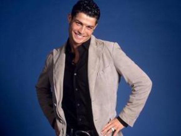 Счастливый отец Криштиану Роналду