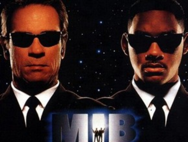 "Люди в черном" вернутся в прошлое