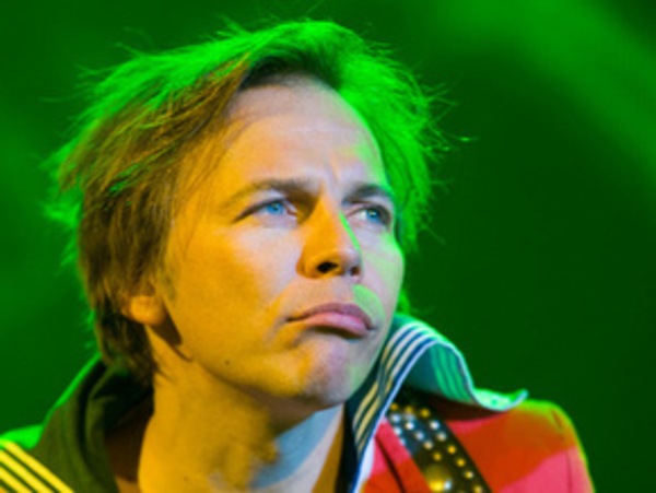 Лагутенко хочет заглянуть в будущее