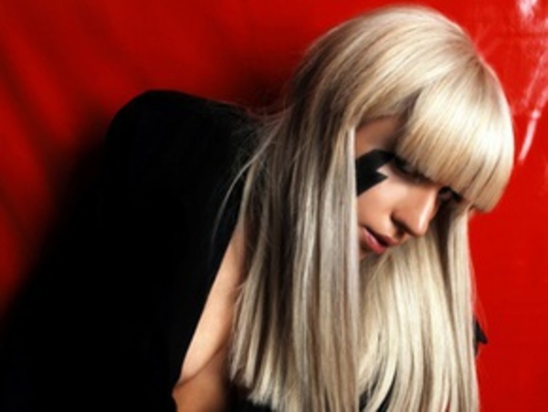 Lady GaGa самая популярная звезда в сети Facebook