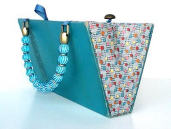 Сумки из книг от дизайнера Кэйтлин Филлипс (ФОТО)