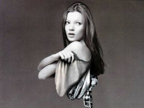 Виртуальная реальность поможет в лечении анорексии и булимии