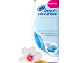 Шампунь "Увлажняющий уход за кожей головы" от Head & Shoulders