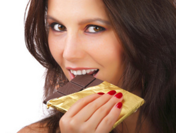 Черный шоколад – панацея от лишнего веса