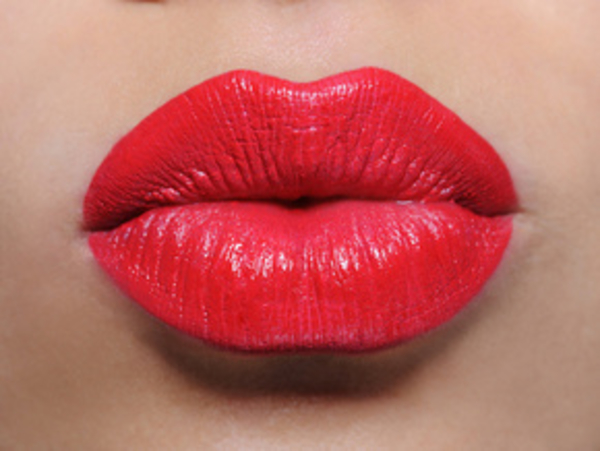 Губная помада портит ваши зубы