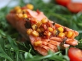 Форель с кукурузно-томатной сальсой