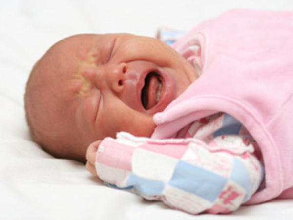 Откуда берутся колики у новорожденных