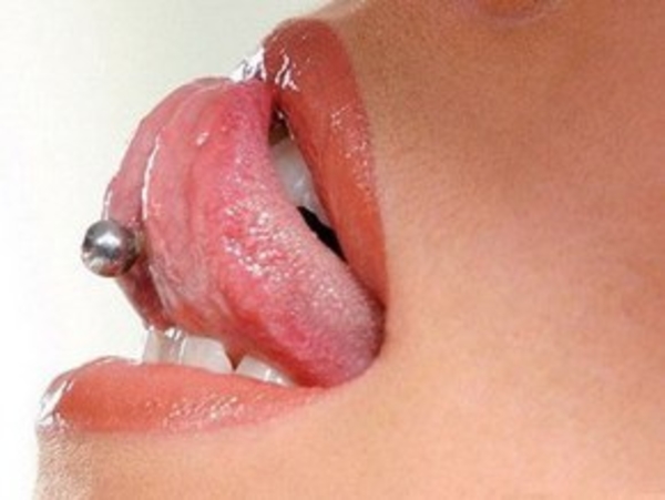 Интимный пирсинг