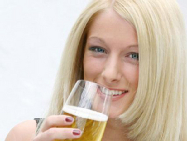 Алкоголь попадает в мозг за 6 минут