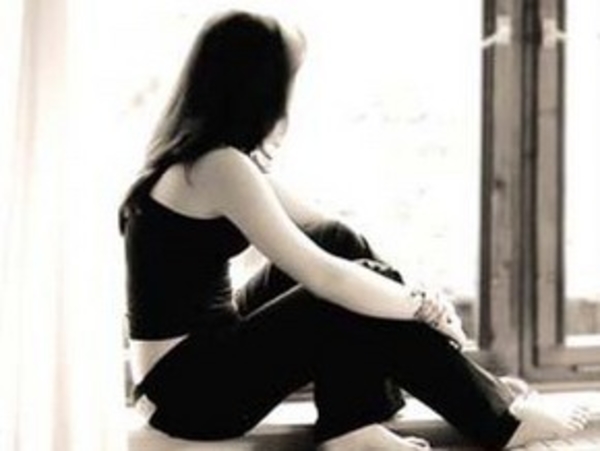 Одиночество приравняли к 15 сигаретам в день