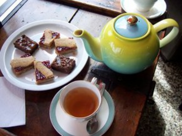 Завариваем и настаиваем чай