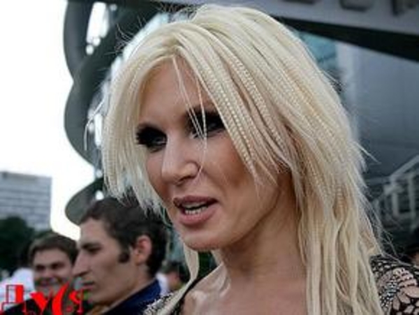 Светлана Вольнова раскрыла тайны светских тусовок