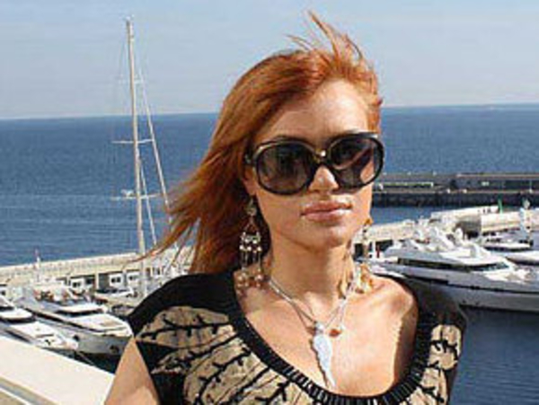 Славу из "НеАнгелов" избил бойфренд (ФОТО)