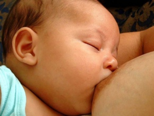 Кормление грудью в роддоме. Часть 1.