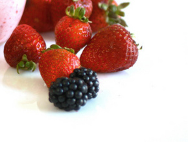 Почему нужно есть ягоды?