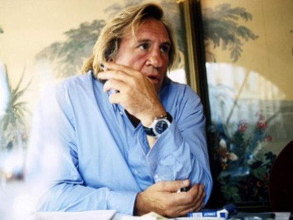 Жерар Депардье назвал Жюльет Бинош ничтожеством!