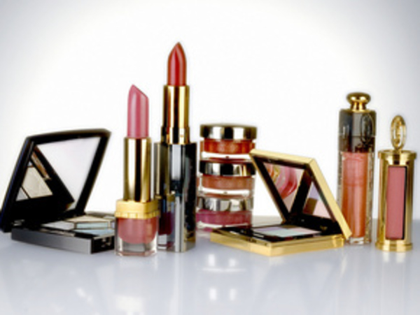 Трудный выбор:косметика класса "люкс"