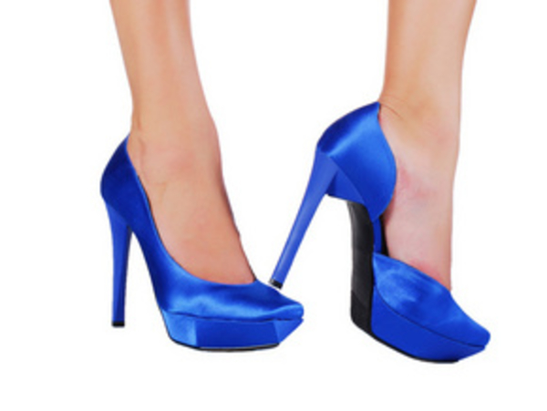 Надеваем высокие каблуки