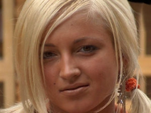 Ольгу Бузову игнорирует светская тусовка