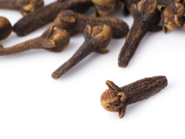 Безупречная кожа благодаря гвоздичному маслу