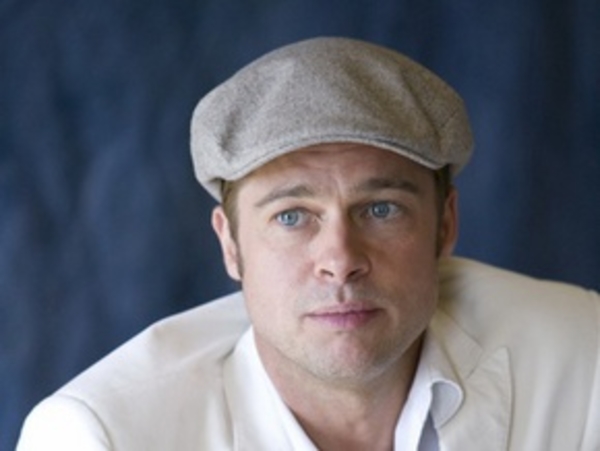 Бред Питт и отец Анджелины Джоли - одно лицо (ФОТО)