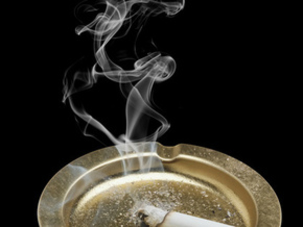 Дым сигарет провоцирует внематочную беременность