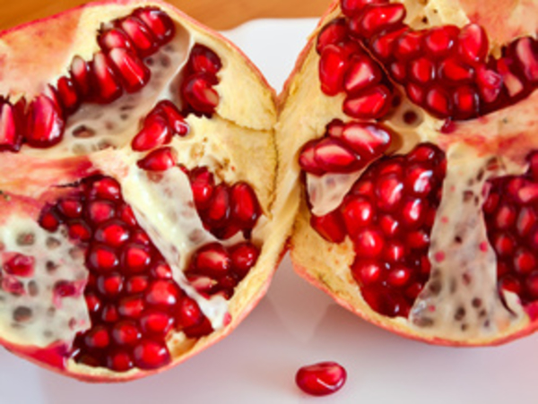 Гранатовый сок защитит талию