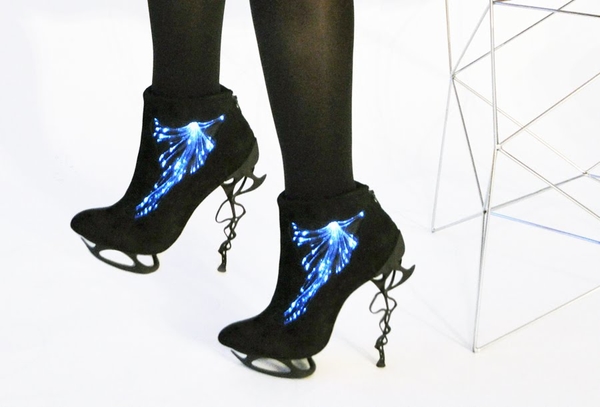 Создана светодиодная обувь будущего