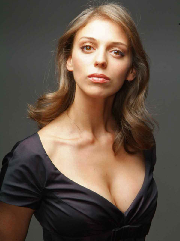 Нелли Уварова разбила чужую семью