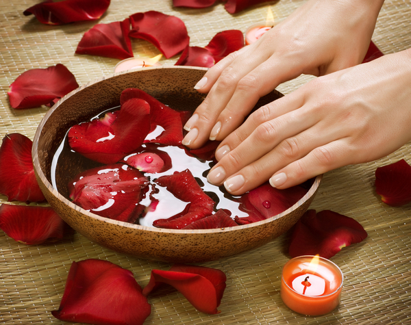 Уход за кожей рук осенью