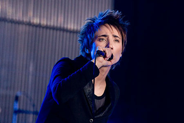 Земфиру срочно госпитализировали