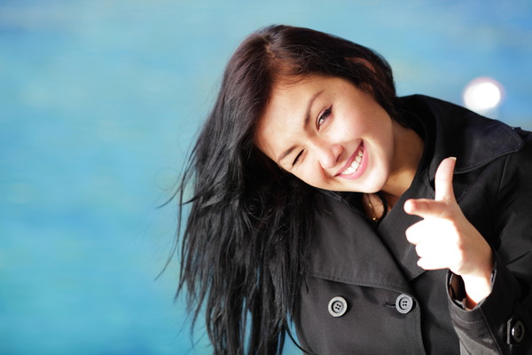 Поднимаем настроение: украшения, прическа и макияж