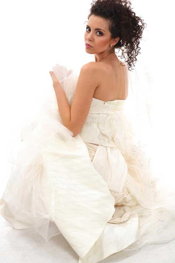 Настя Каменских показала обручальное кольцо