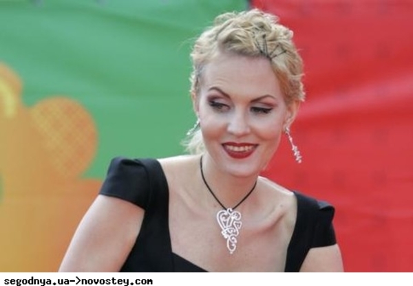 Рената Литвинова кинула художника на деньги