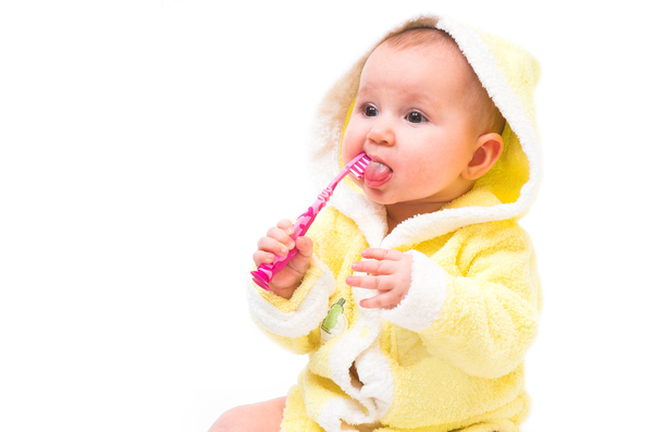 Покупаем первую зубную щетку