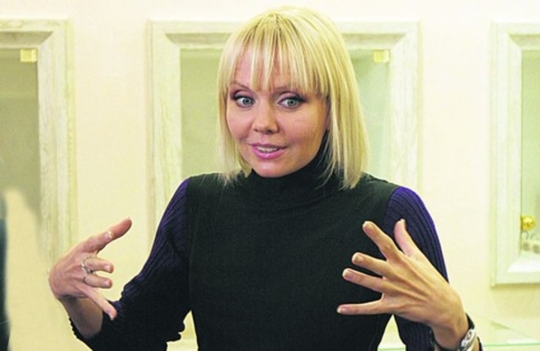 Валерия уходит со сцены ради сына