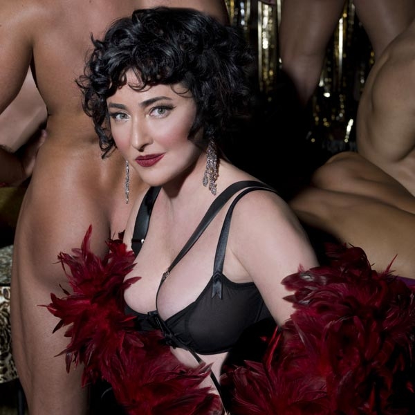 Лолита: Мастурбация развивает фанатазию