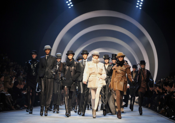 Чепорная Британия от Hermеs: осень-зима 2010/2011