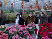 Берегини попали в царство цветов