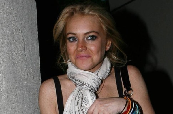 Линдси Лохан напала на медсестру