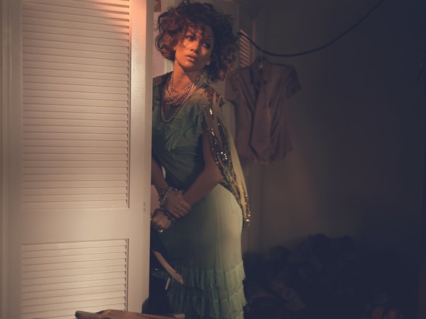 Джей Ло  не дает жить подруге бывшего мужа