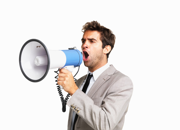 Грубый голос – залог мужского успеха